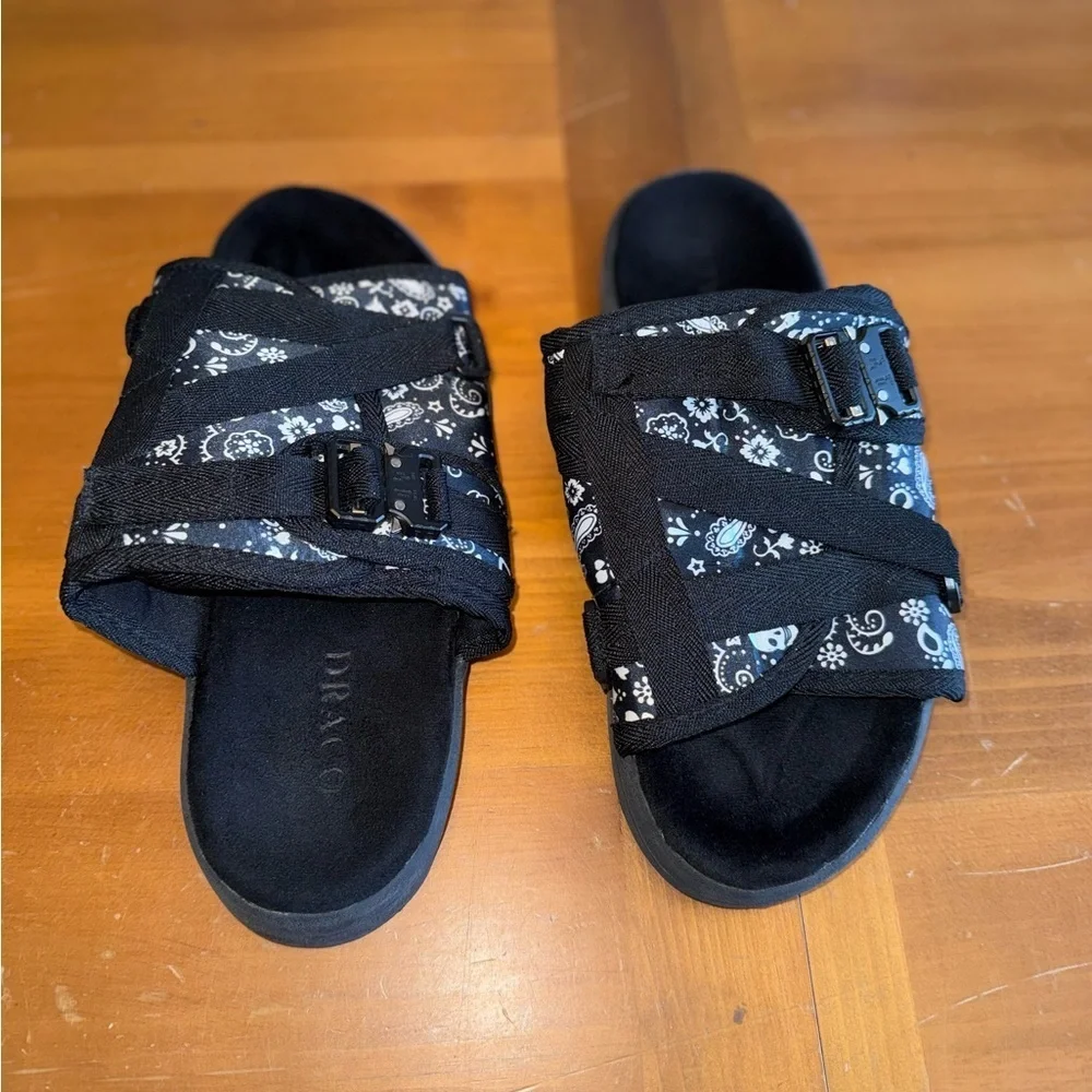 Draco Slides Bandana Mens 11/12 Black White Adjustable Strap Comfort Casual Luxe
